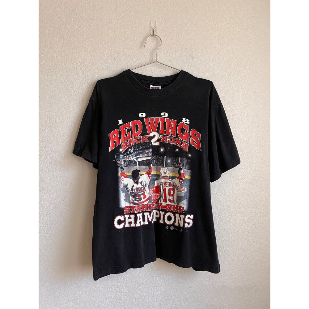 Vintage 1998 Detroit Red Wings Back-to-Back Stanley Cup Champions Tee Size LARGE